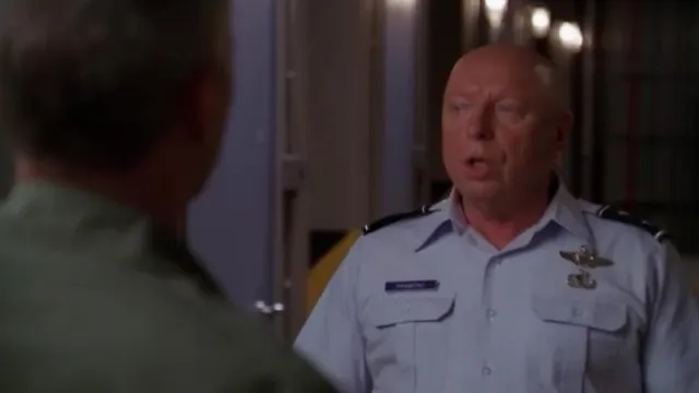 Кадры из сериала Звездные врата: ЗВ-1 (1997)