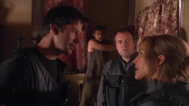 Кадры из сериала Звездные Врата: Атлантида (2004)