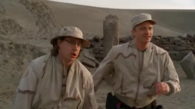 Кадры из сериала Звездные врата: ЗВ-1 (1997)